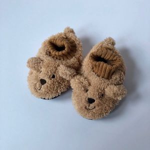 Gap Bear Slippers, Small 5/6, NWOT